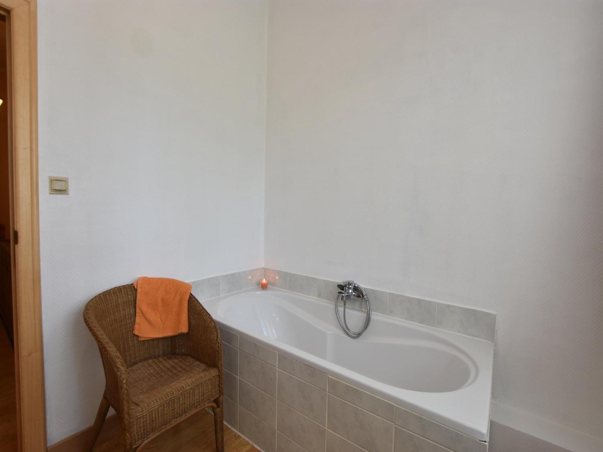 Former Hotel In The Centre And At 50 Metres From The Beach In Panne De Panne Exterior foto
